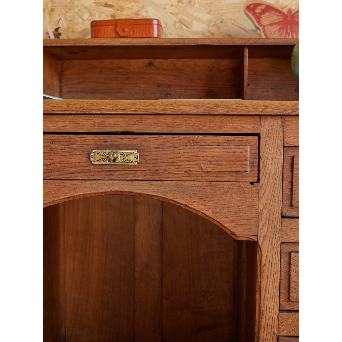 Bureau ancien en bois Edouard N°713 - Bon état bois clair, DEBONGOUT