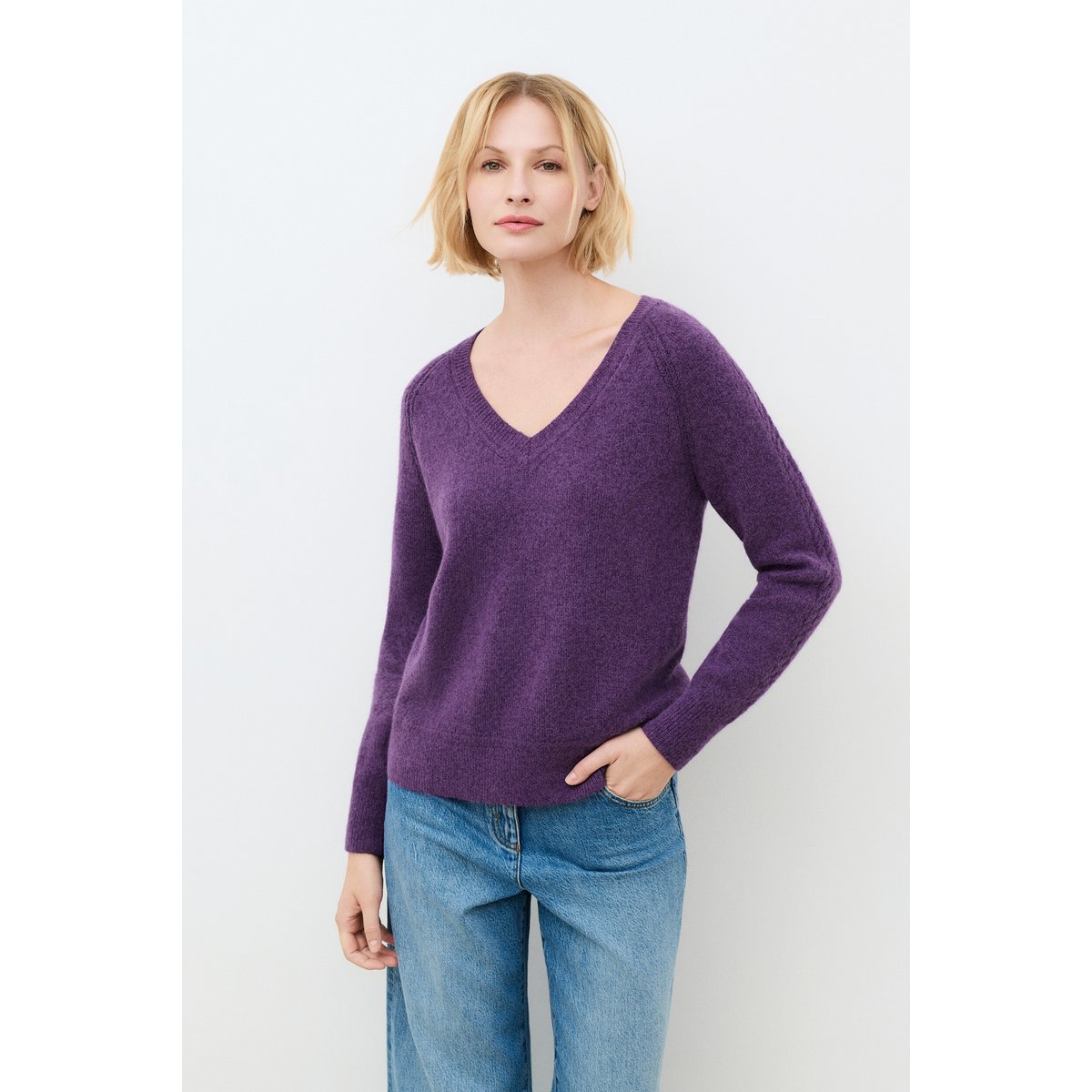 Pull droit col v MLOIS violet foncé, CAROLL