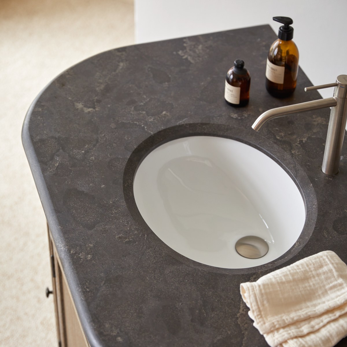 Meuble Salle De Bain en Chêne massif, LOUISE naturel, TIKAMOON