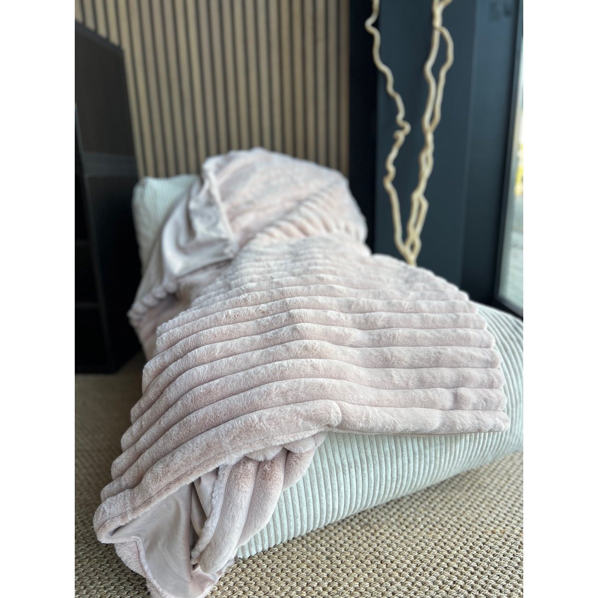 Plaid gros velours cotelé moelleux imitation fourrure RAYA rose pastel, MAGMA HEIMTEX