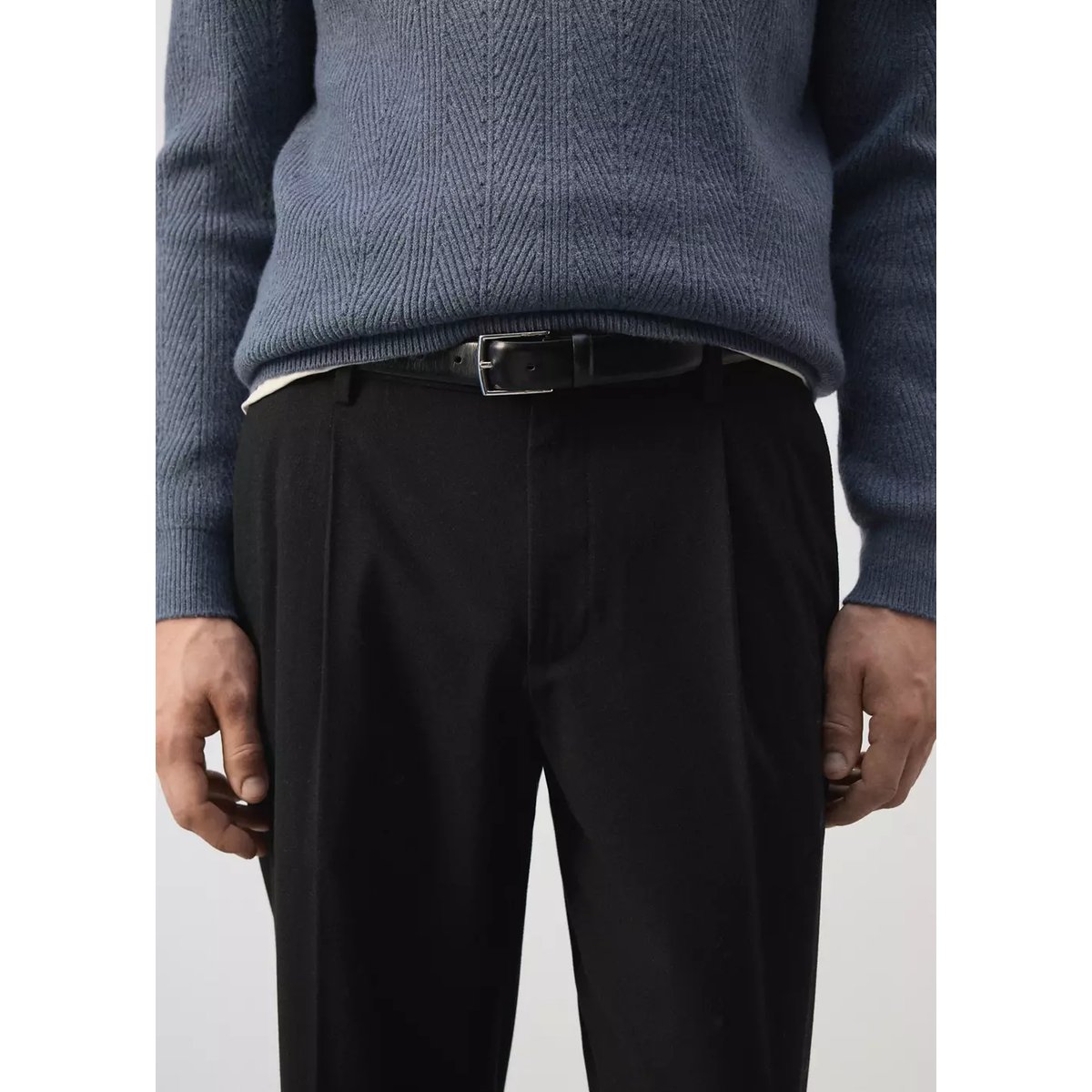 Pantalon relaxed-fit pinces noir, MANGO MAN