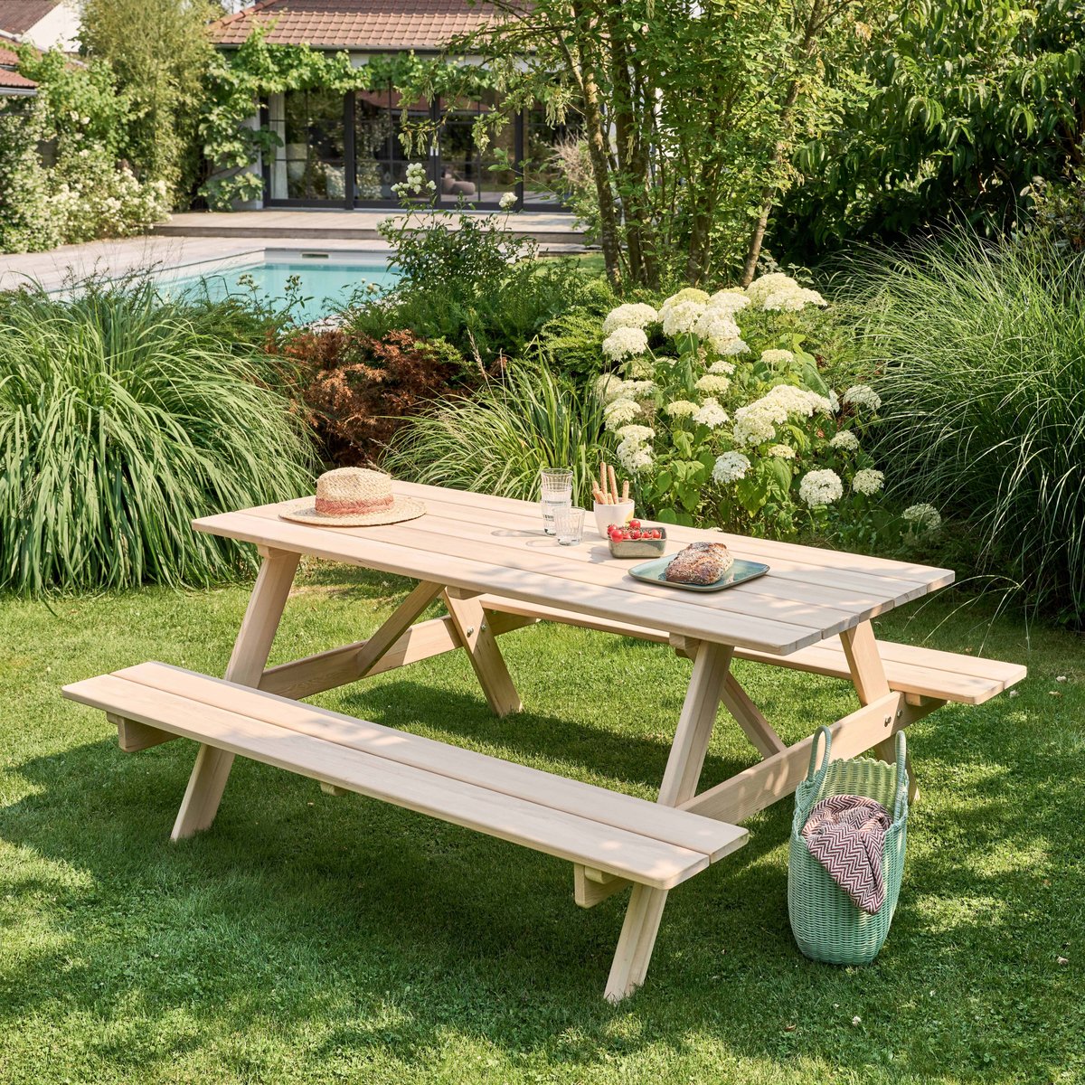 Table de pique nique en bois, NORMAN marron, OVIALA