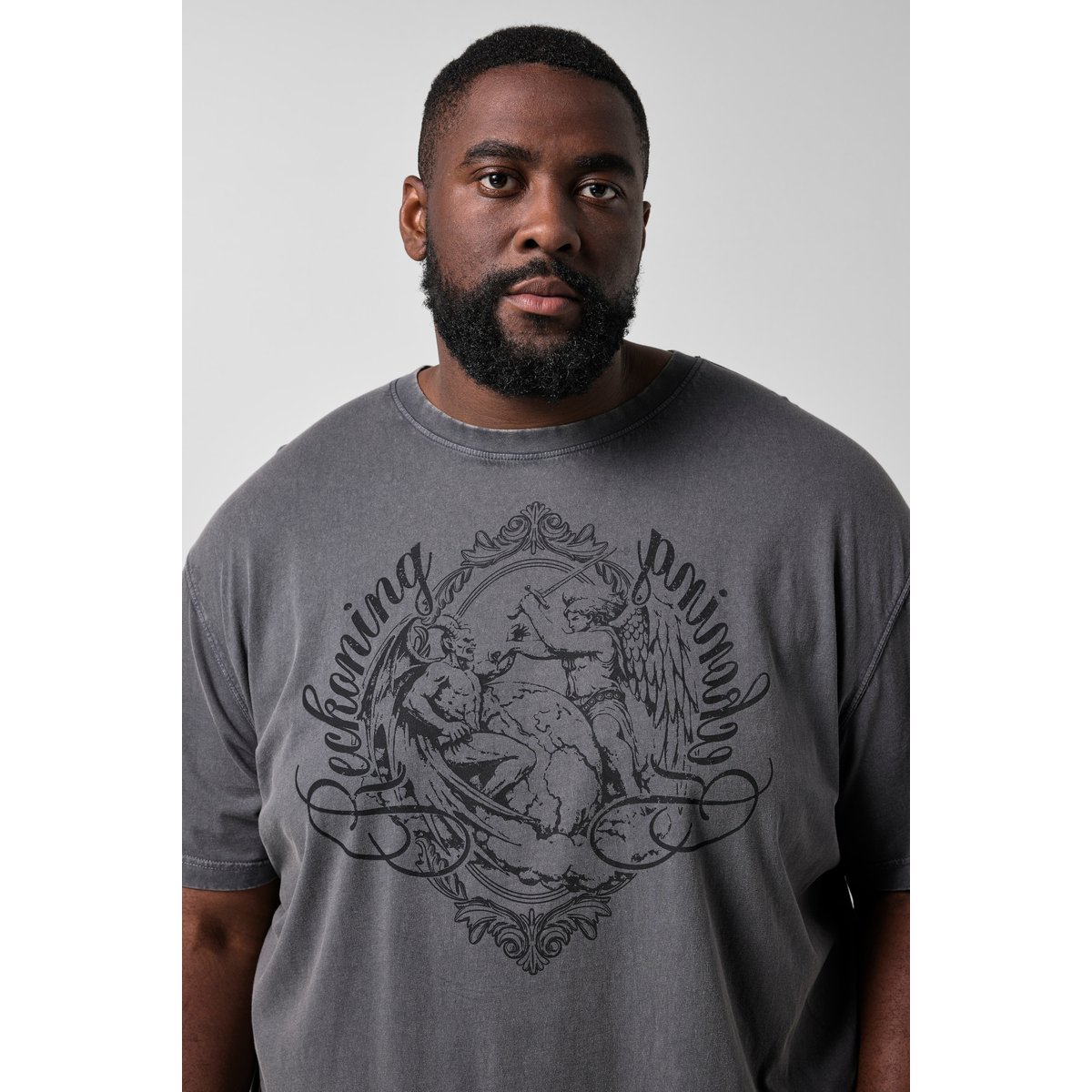 T-shirt,manches mi-hauteur, coupe oversize gris graphite, STHUGE