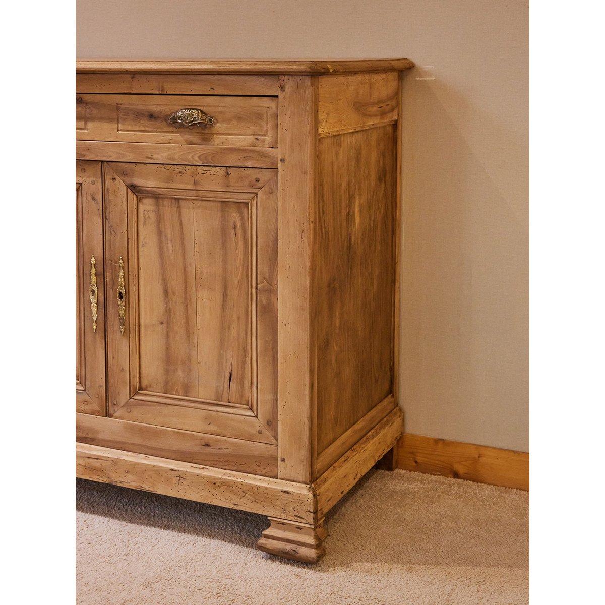 Buffet en bois poncé Gilbert N°1849 - Bon état bois clair, DEBONGOUT