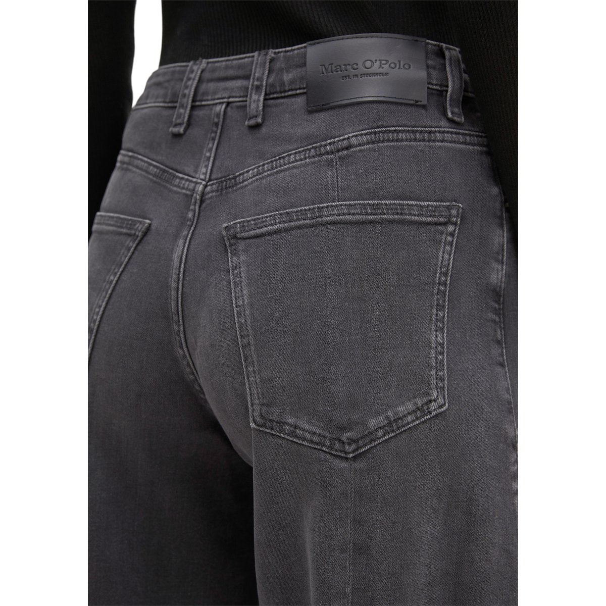 Jeans modèle Lara Barrel en mélange de coton biologique gris, MARC O'POLO