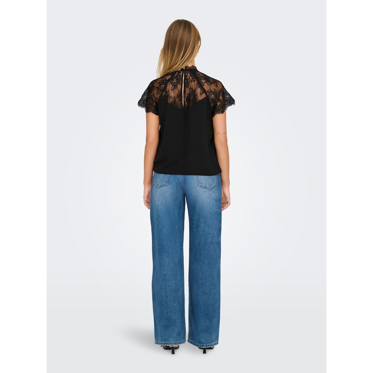 Top black 1, JDY