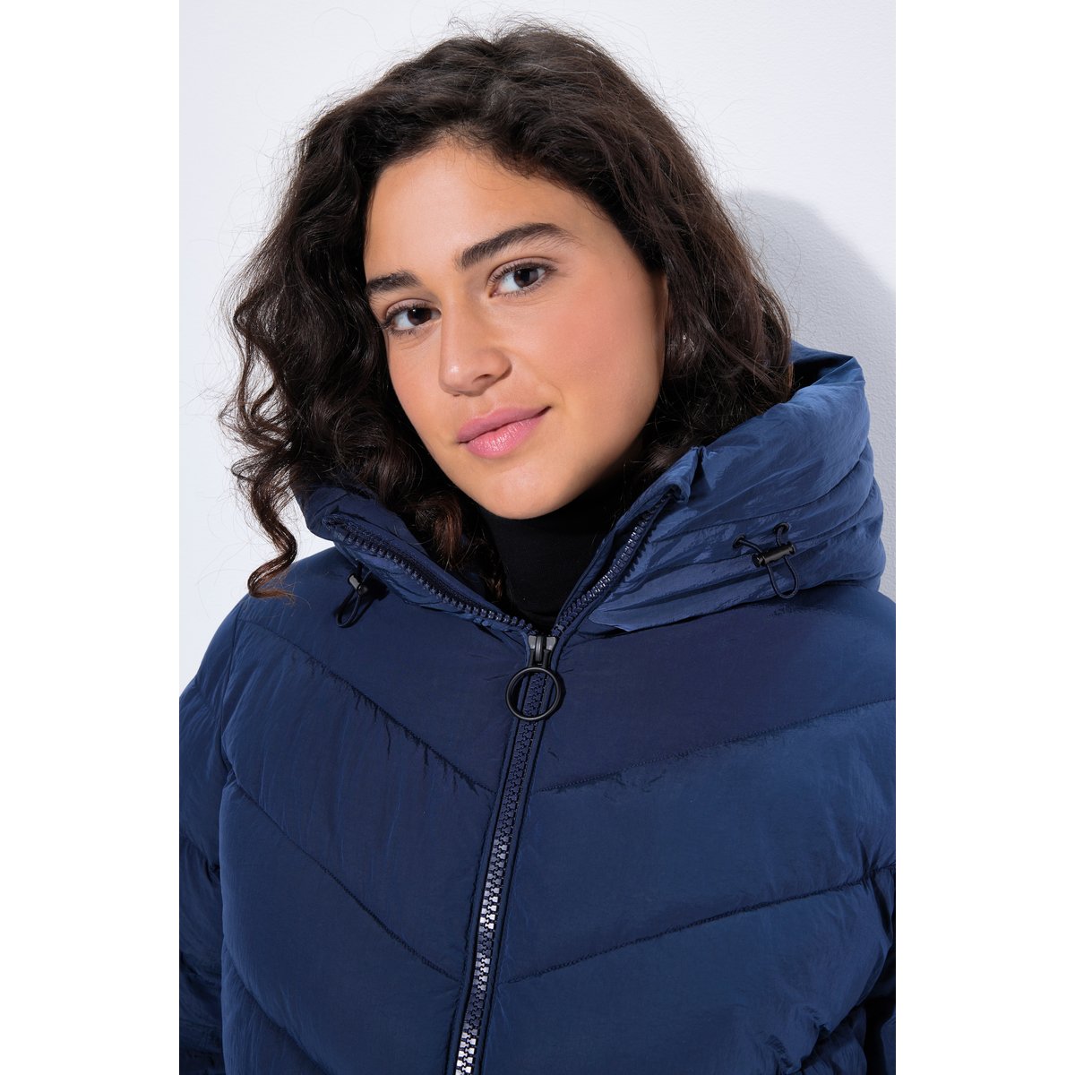 Veste matelassée technique HYPRAR à capuche marine, ULLA POPKEN