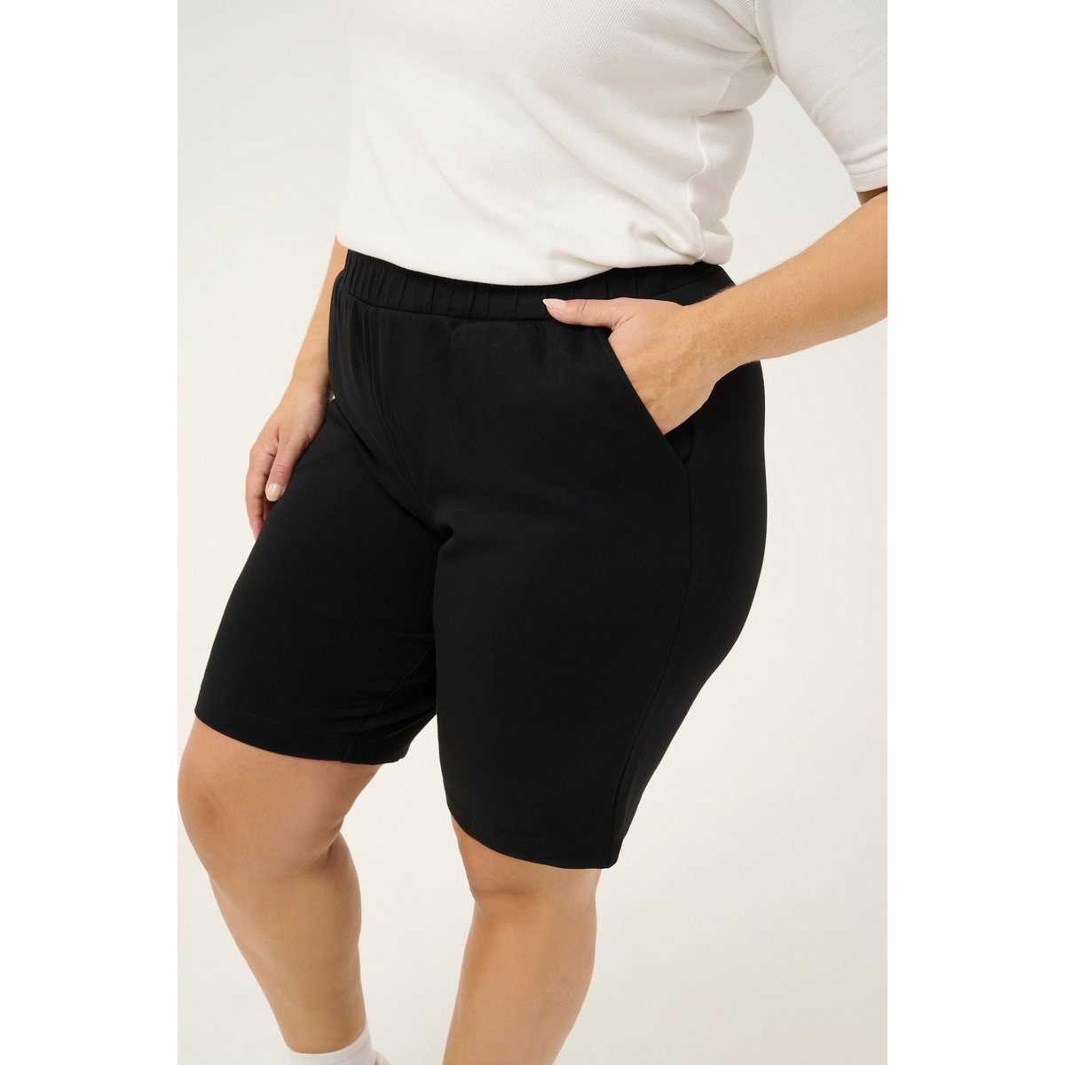 Shorts casual noir black deep, KAFFE CURVE