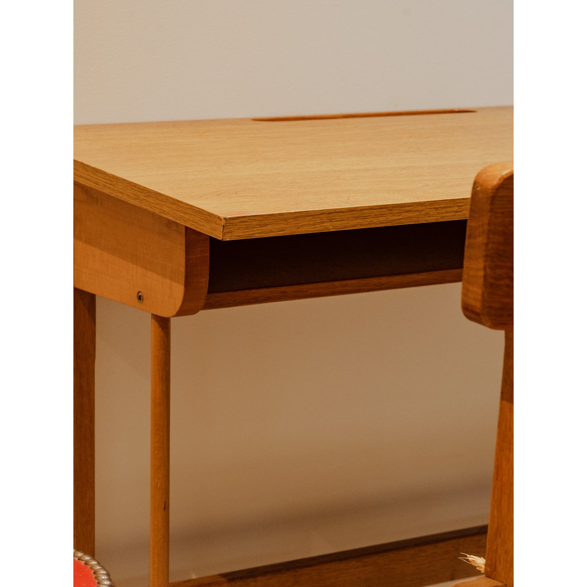 Bureau et son banc en bois Yvan N°527 - Bon état bois clair, DEBONGOUT