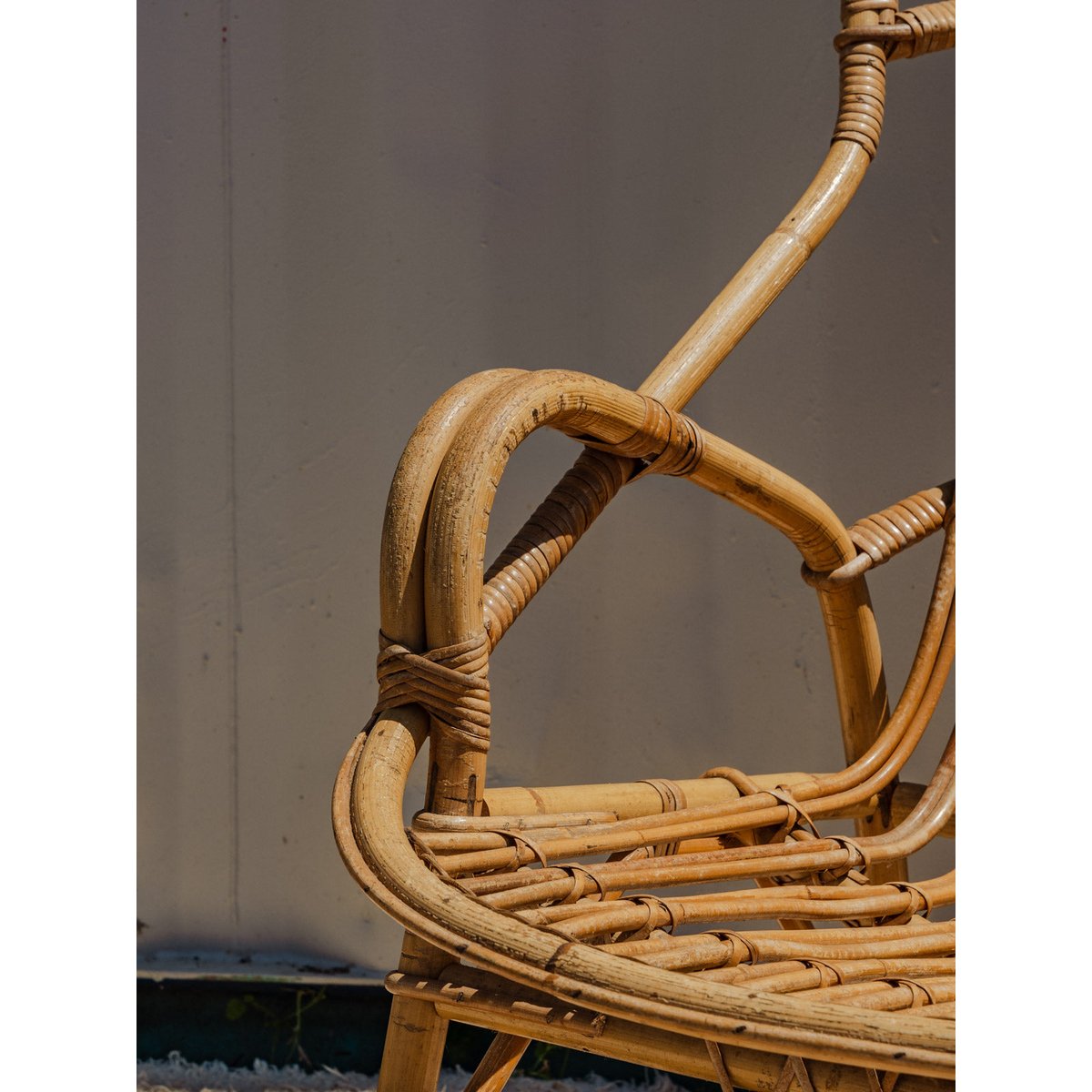 Rocking-chair en bambou Alibert N°85 - Bon état bois clair, DEBONGOUT