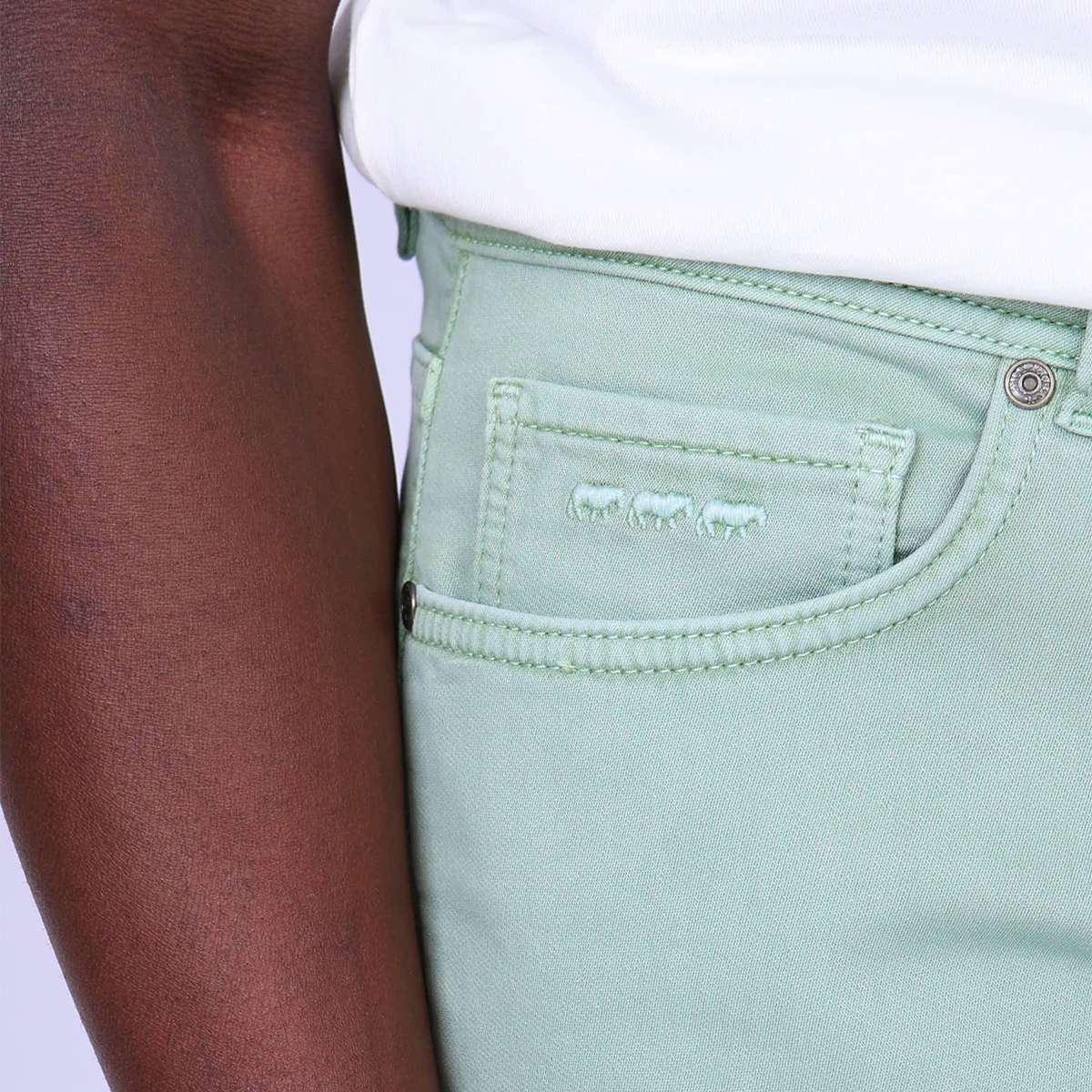Bermuda joggjean vert eau, MISE AU GREEN