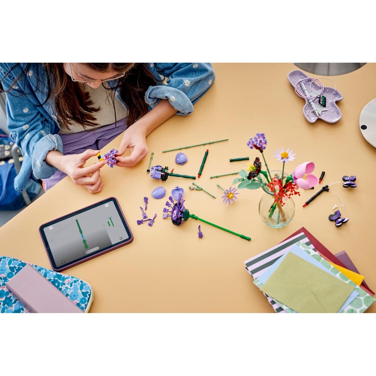 Bouquet de fleurs d'Olivia Rodrigo multicolore, LEGO
