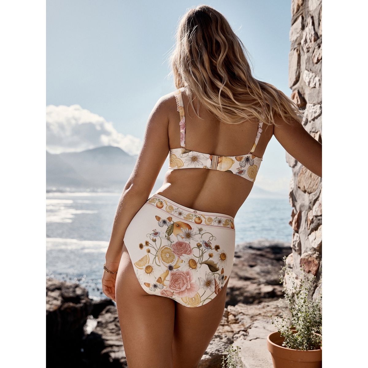 Bas de bikini taille haute emily carter floral, NEXT