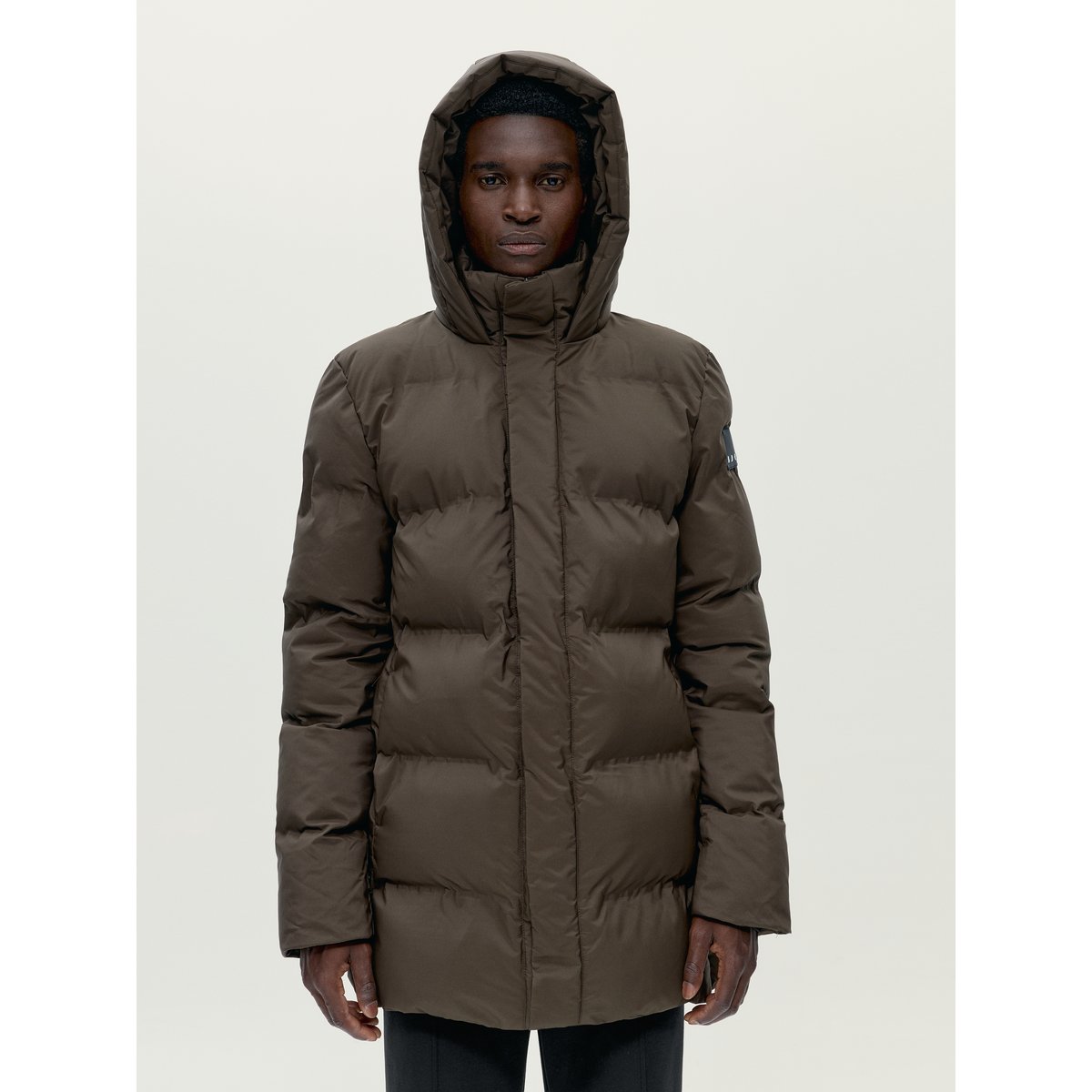 Manteau de sport homme Saiko 2.0 À capuche imperméable marron terre, BORN
