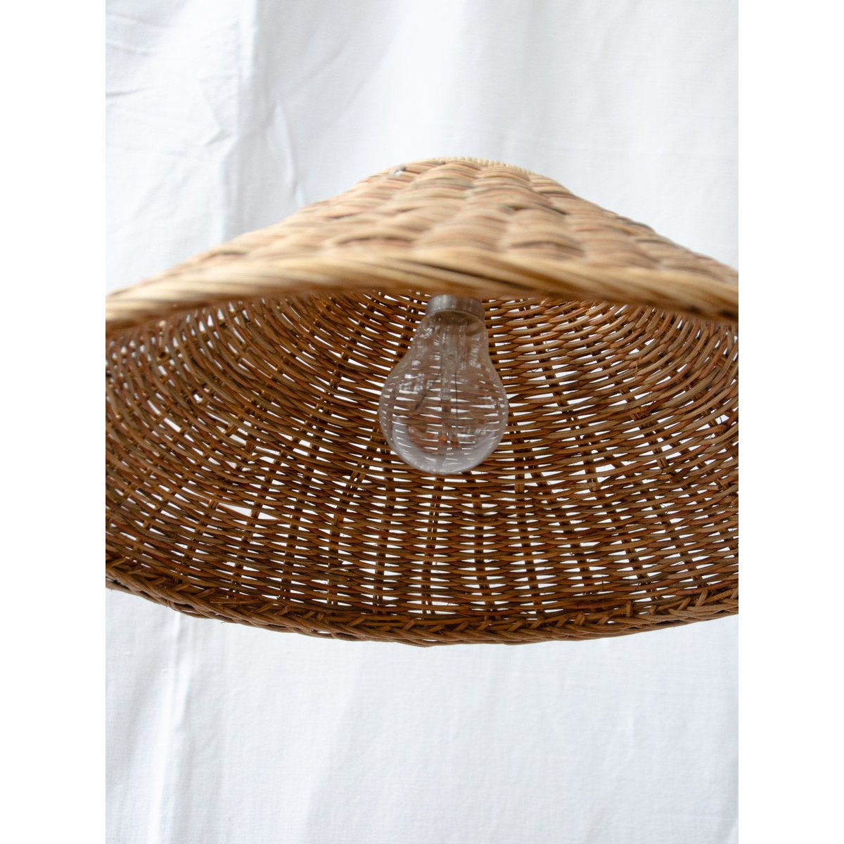 Lampadaire en fer forgé et rotin Julien N°429 - Bon état gris, DEBONGOUT