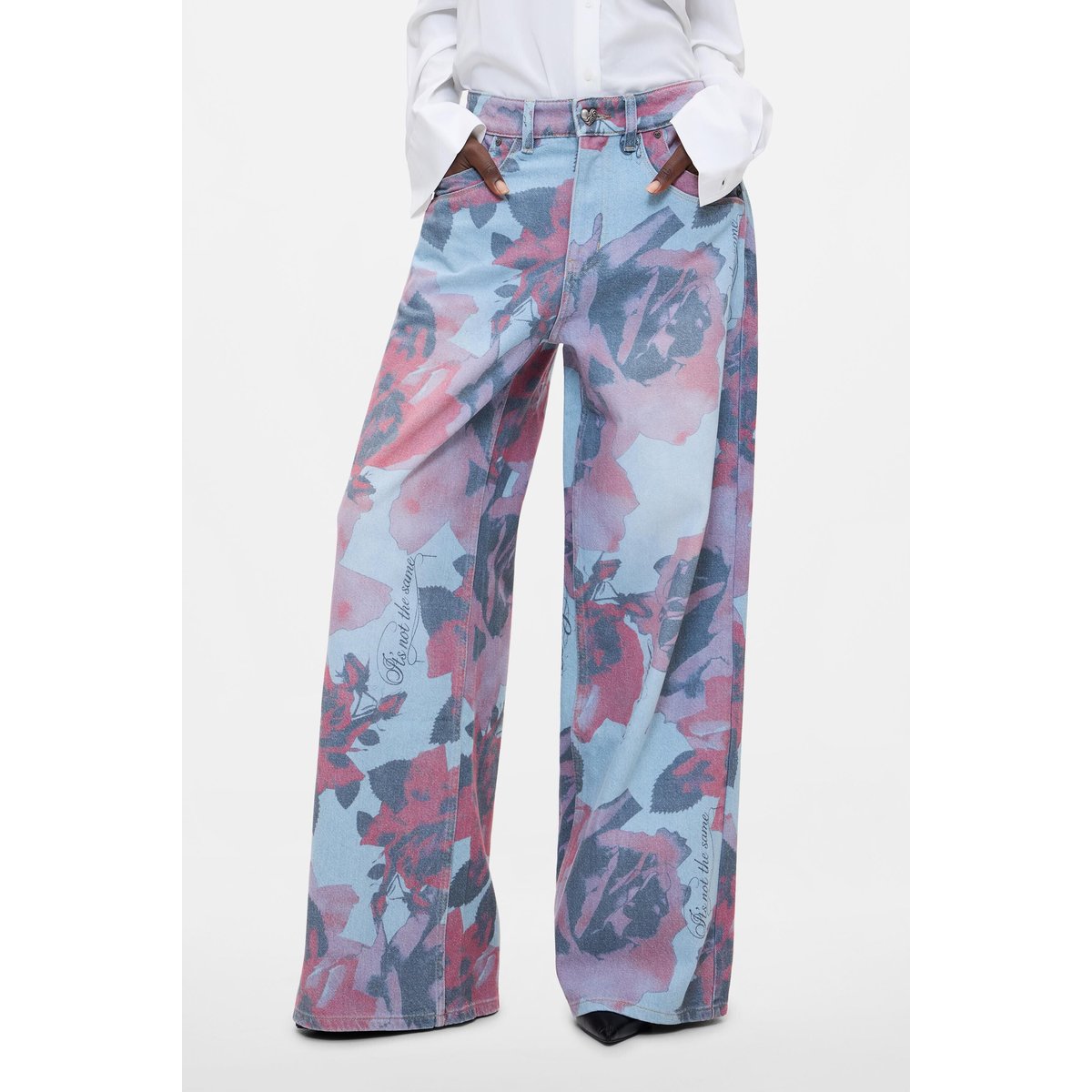 Jean bleu, DESIGUAL