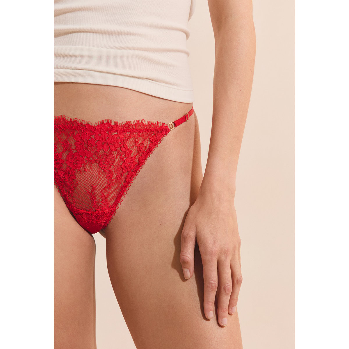 String en dentelle COCO rouge, ETAM