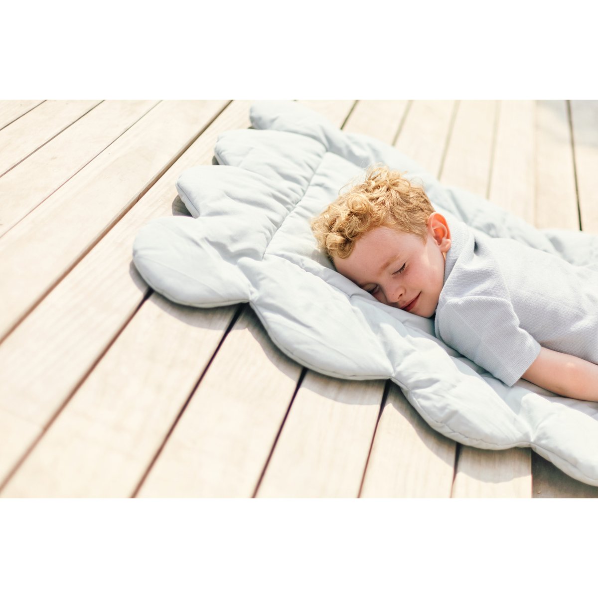 Tapis de jeu 95x75cm biscuit bleu nuage, CHILDHOME