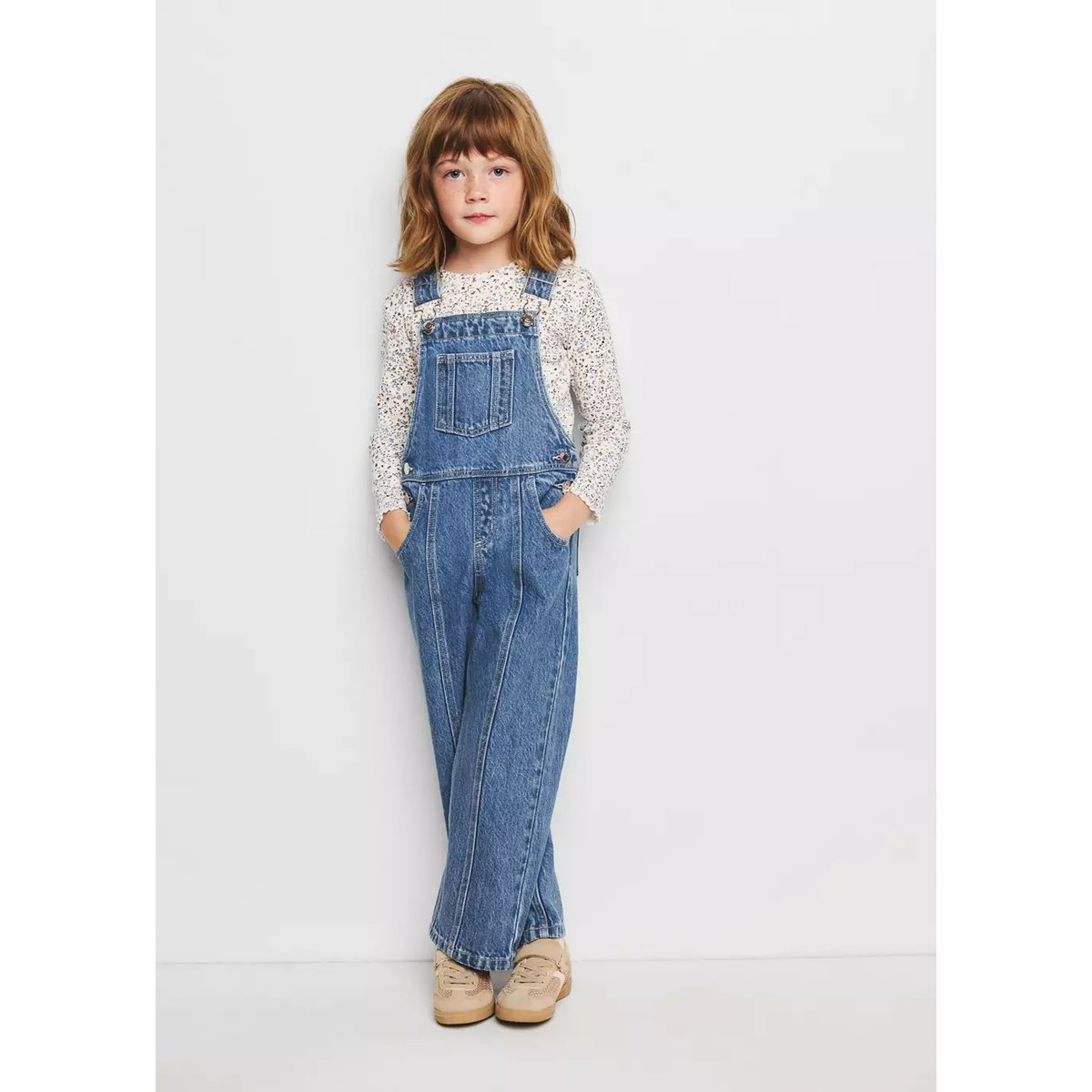 Salopette en jean à coutures visibles bleu moyen, MANGO BABY
