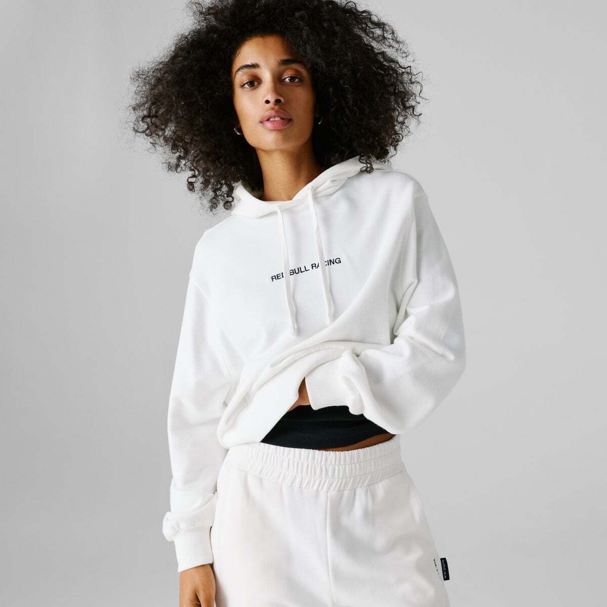 Red Bull Racing Sweat-Shirt Coupe Courte À Capuche Red Bull Racing blanc cassé, PEPE JEANS