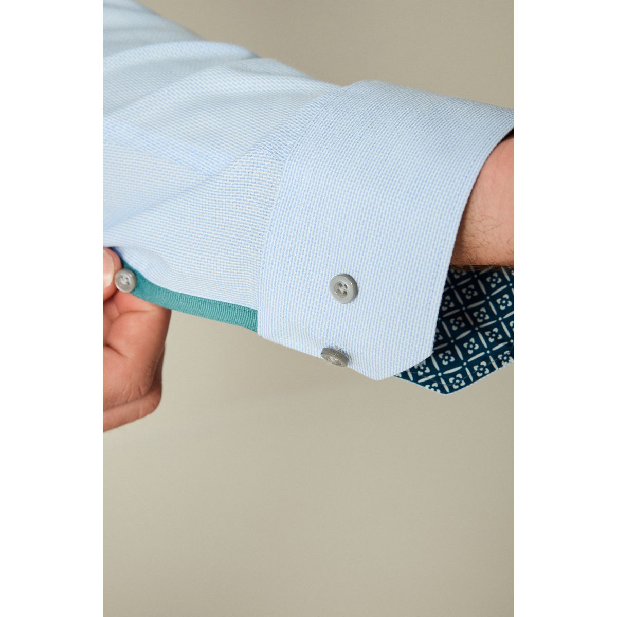 Chemise oxford slim liseré facile d'entretien bleu clair, NEXT