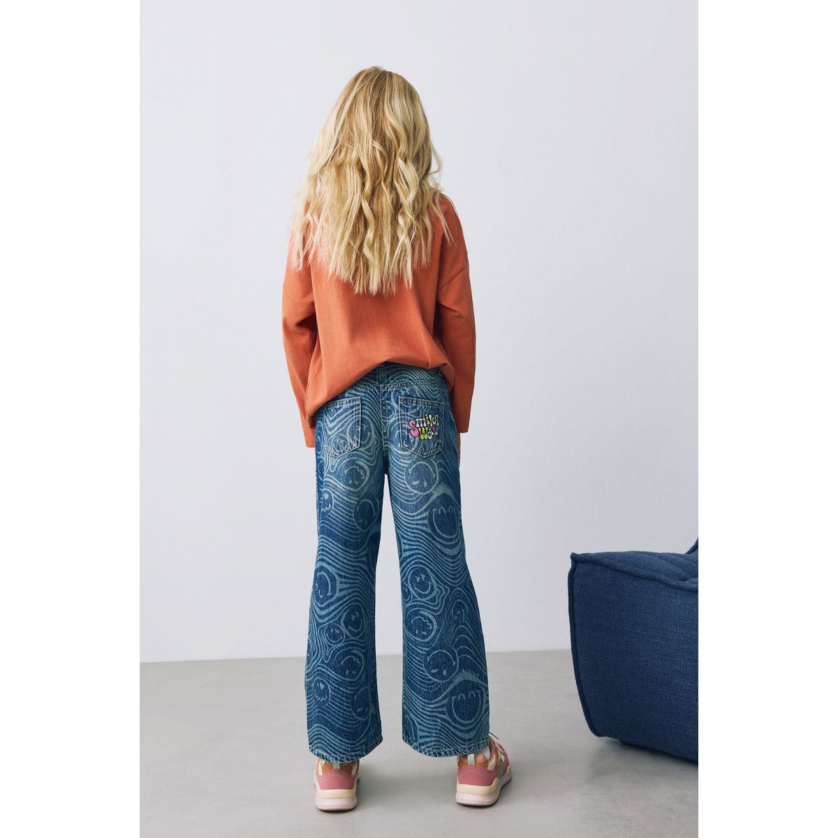 Jean large imprimé smileyworld® bleu moyen, NEXT