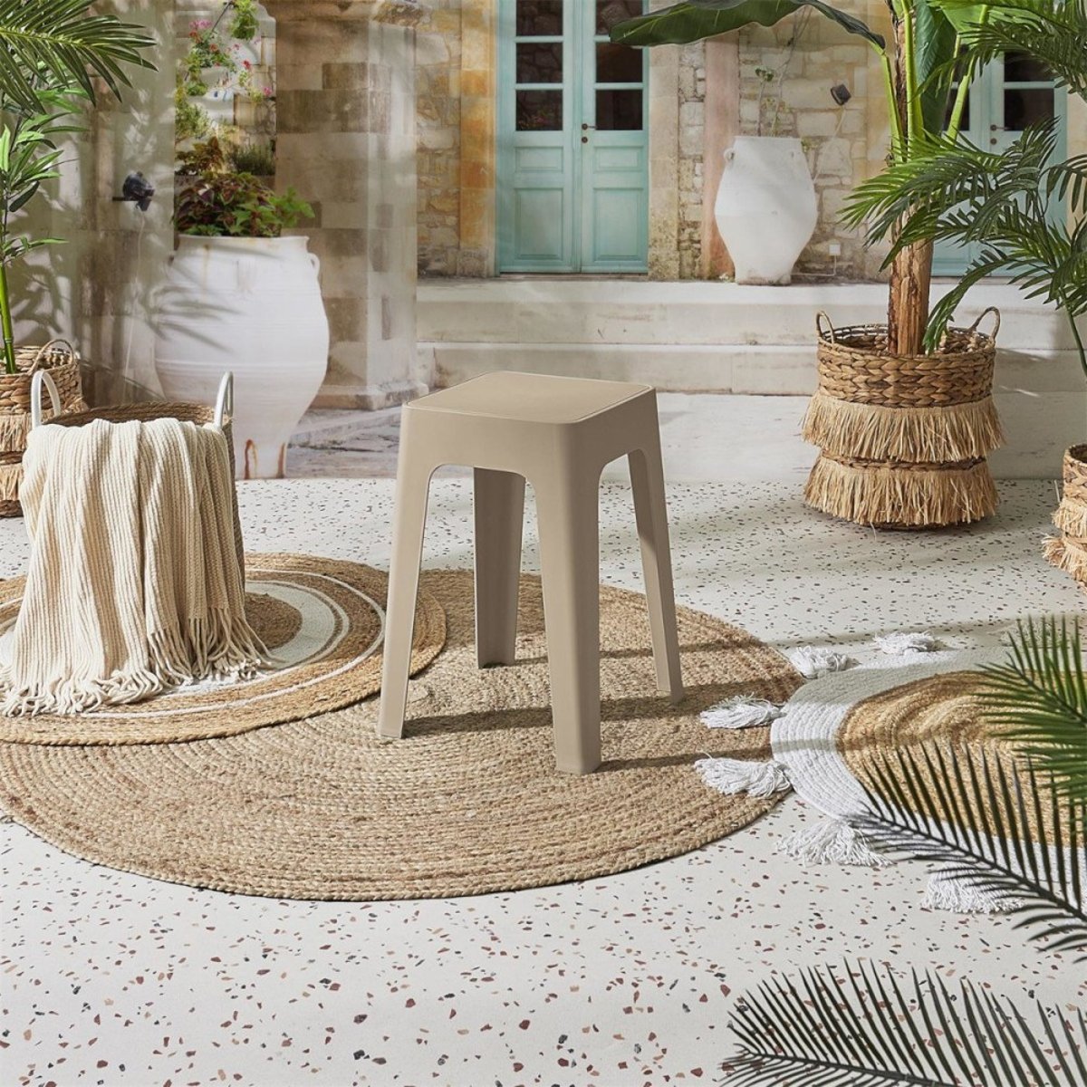 Tabouret Empilable Coloris Beige beige, DECORATIE