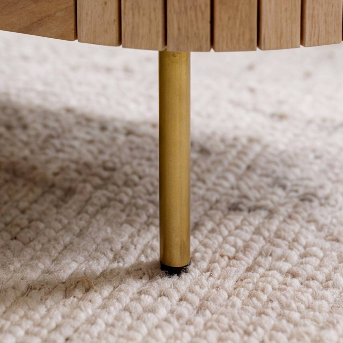Table basse en marbre et bois de manguier CYRENE bois clair, MADE IN MEUBLES