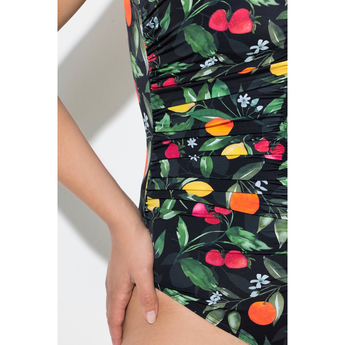 Maillot de bain, motif fruits, fronces noir, ULLA POPKEN