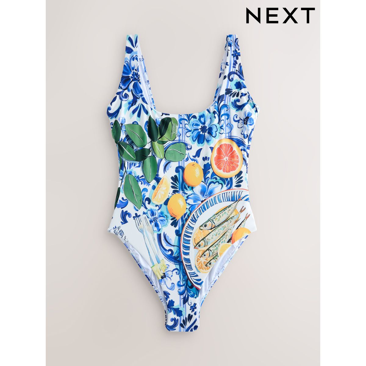 Maillot de bain gainant à encolure dégagée motif sardine en porcelaine bleue et blanche, NEXT