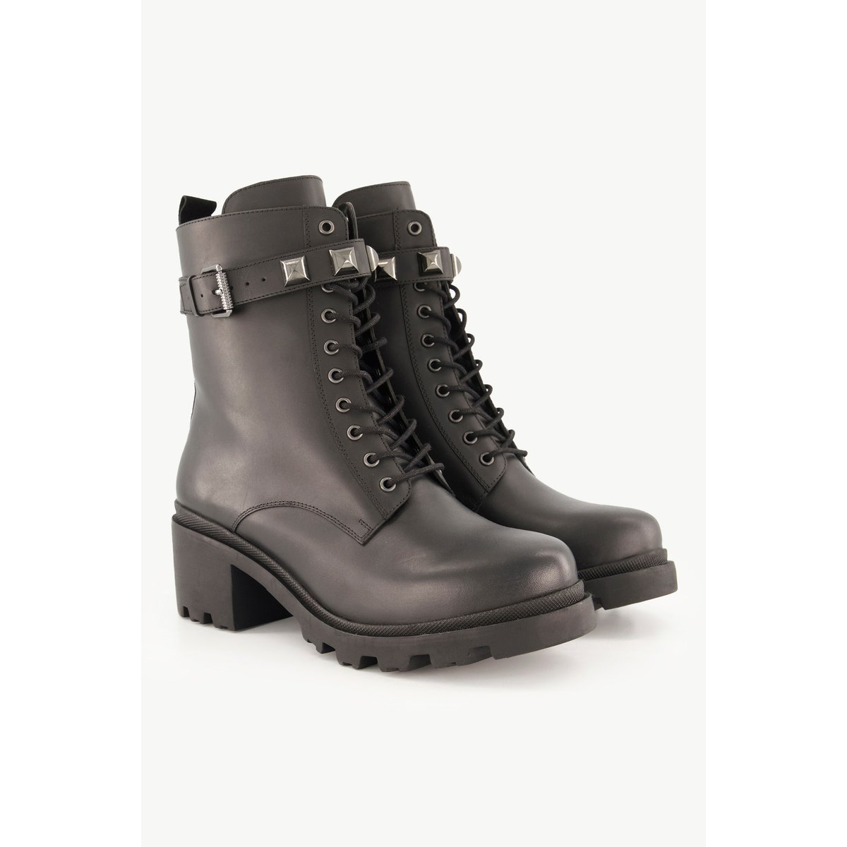 Bottines en cuir. Laçage - largeur H , pied large noir, ULLA POPKEN