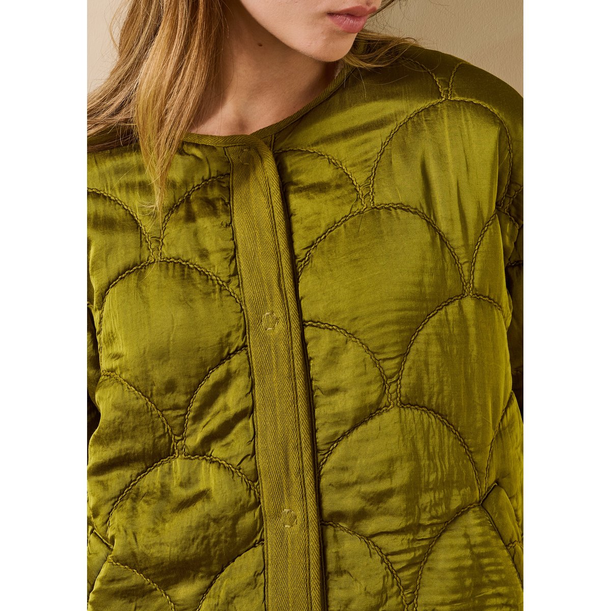 Veste matelassée manches longues col rond olive, LA FEE MARABOUTEE