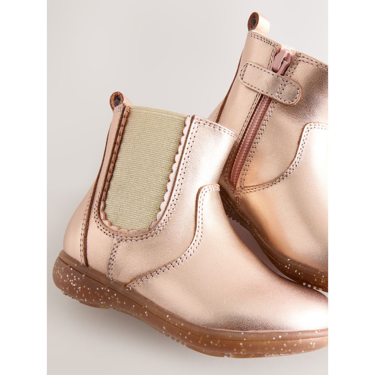 Bottines chelsea en cuir or rose, NEXT