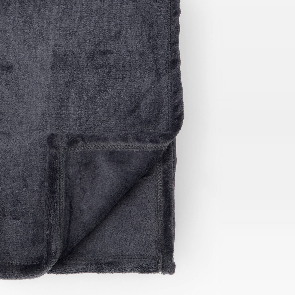 Plaid microfibre uni, 130x170cm, polyester recyclé gris fonce, MONOPRIX MAISON