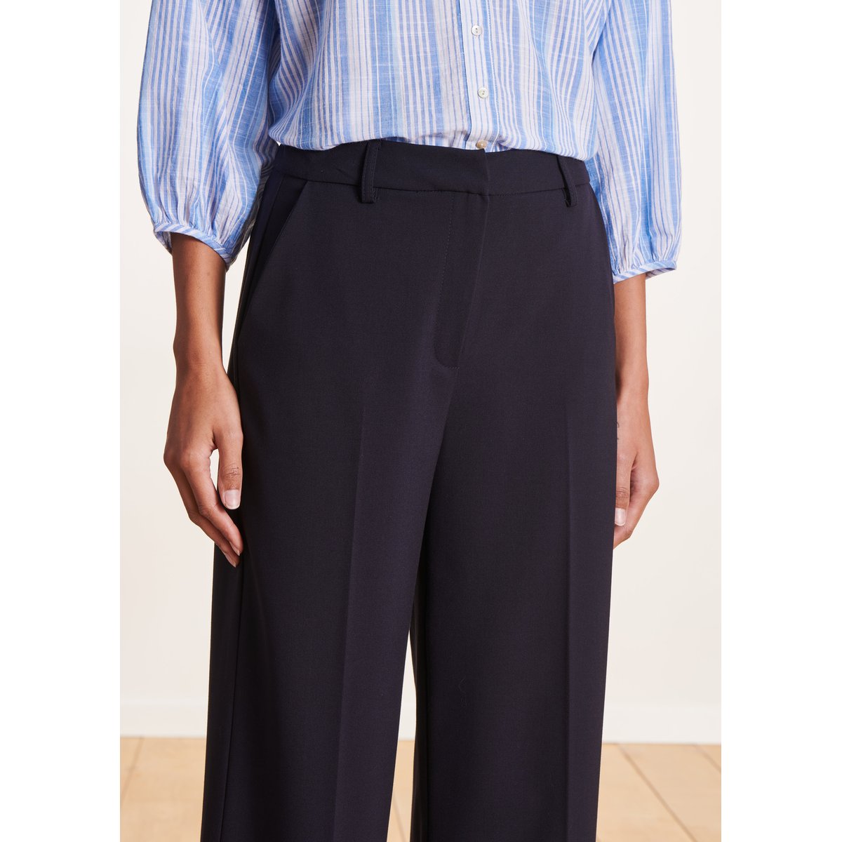 Pantalon 7/8ème droit et large bleu encre, LA FEE MARABOUTEE