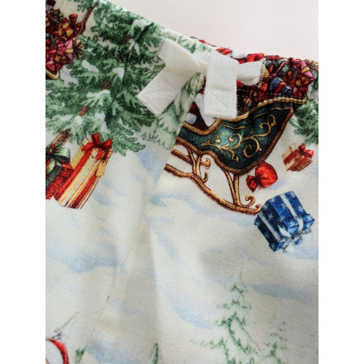 Pyjama collection famille noël scène hivernale du père noël, NEXT