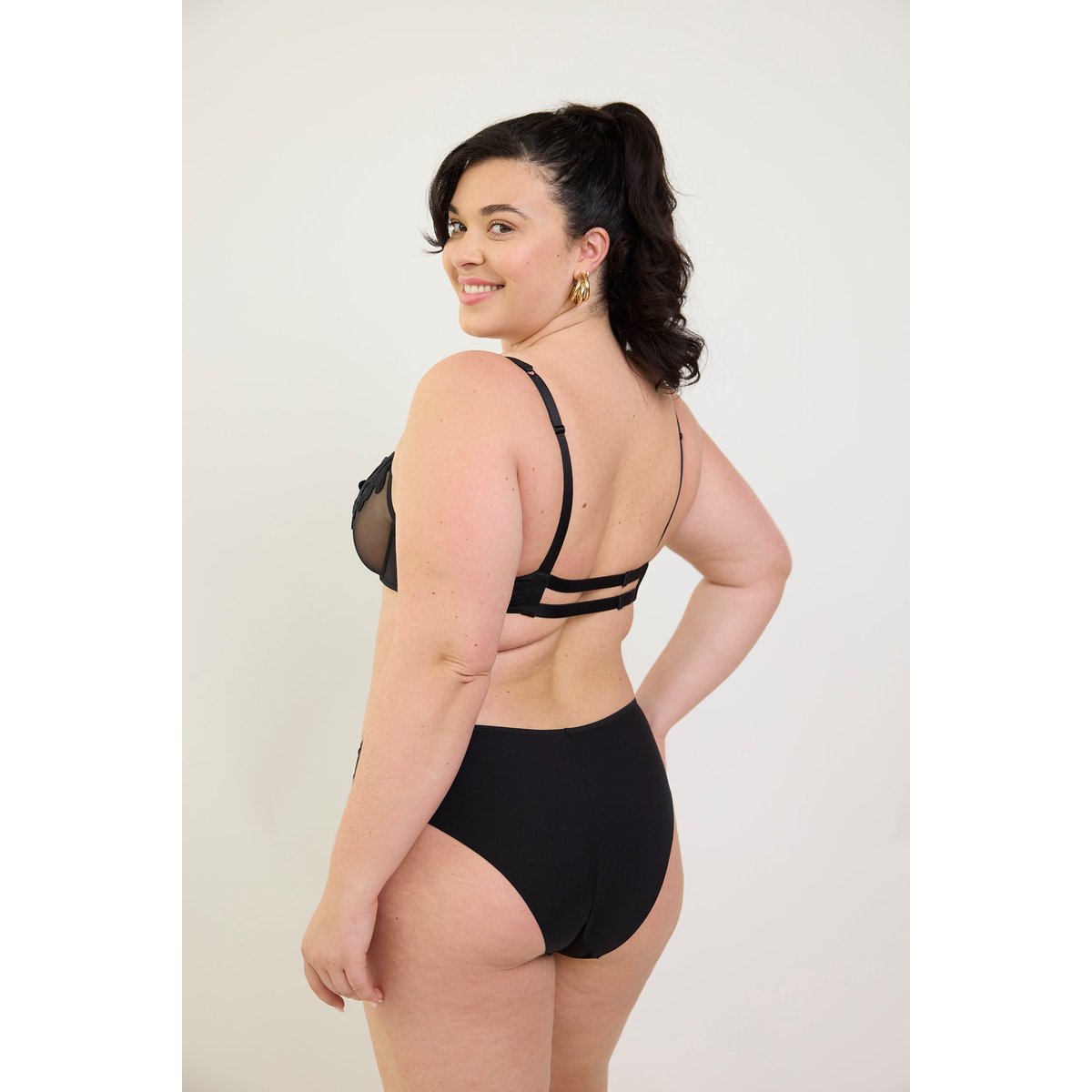 Soutien-gorge corbeille armaturé en guipure MIDNIGHT FEVER noir, MAISON LEJABY