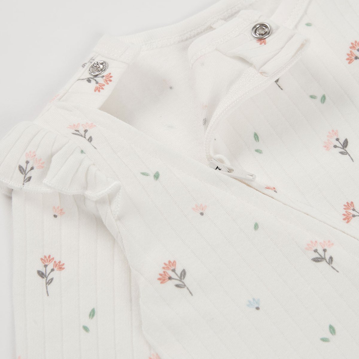 Pyjama bébé imprimé fleurs avec volants multicolore, BOBOLI