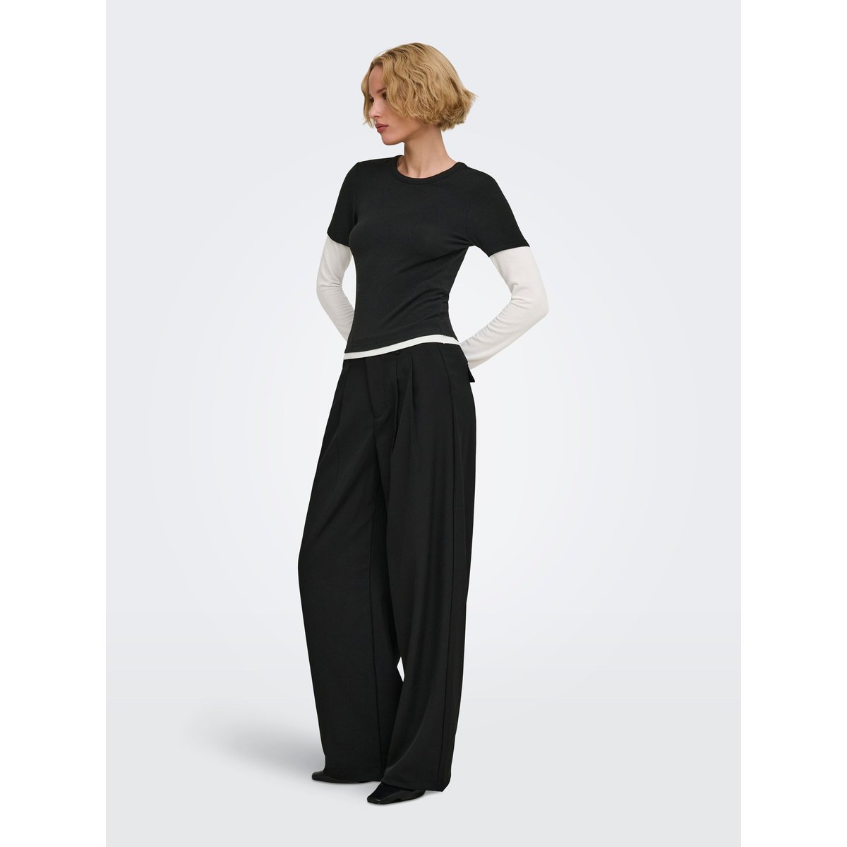 Top black 1, ONLY