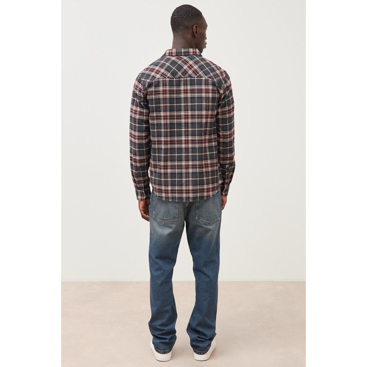 Chemise col classique manches longues gris foncé, BONOBO