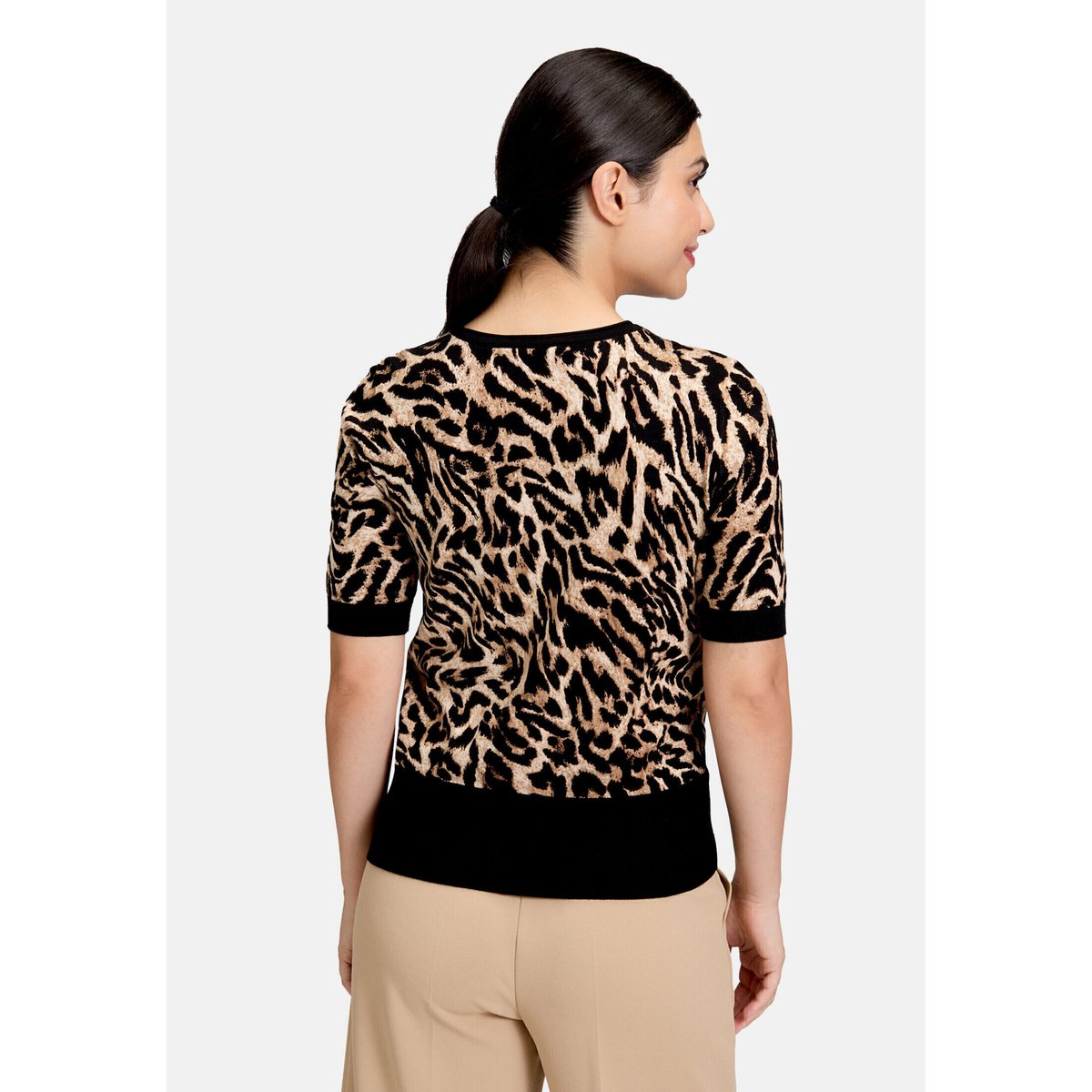 Pull-over en fine maille à imprimé animalier noir/beige, BETTY BARCLAY