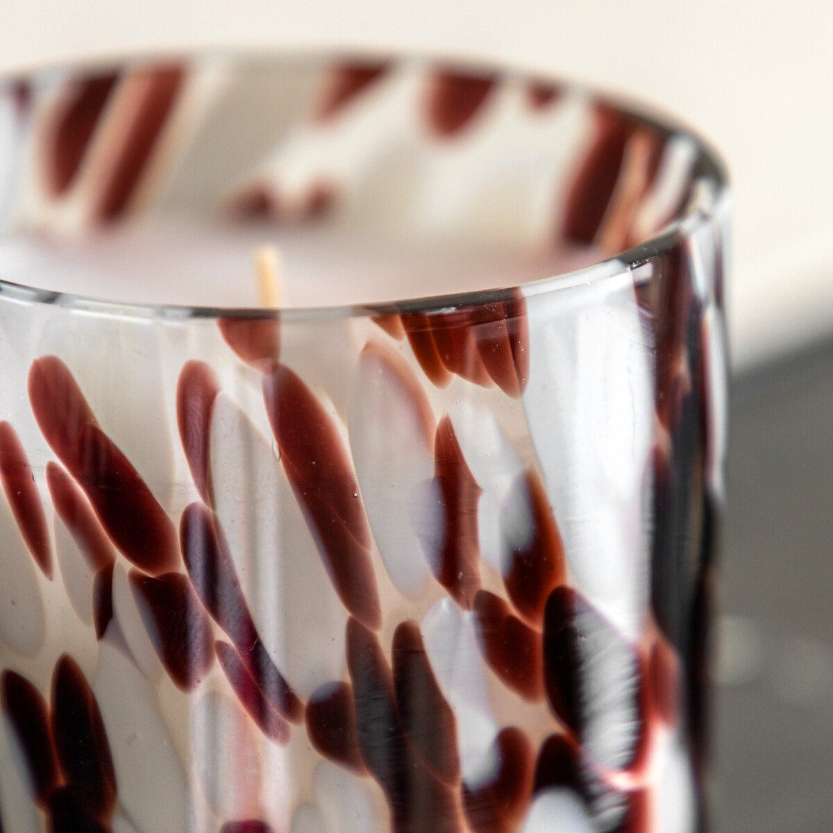 Small Peony Musk Confetti Candle brown , ÉDITÉ