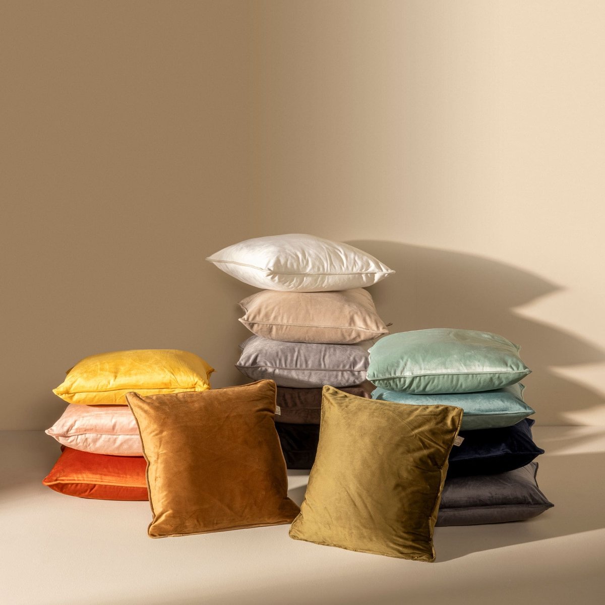 Housse de coussin Finn moutarde, DUTCH DECOR
