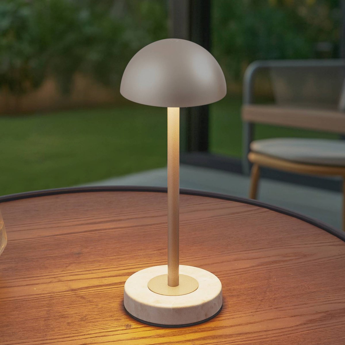Luminaire de terrasse en métal moderneLED champagne doré, travertin, LINDBY