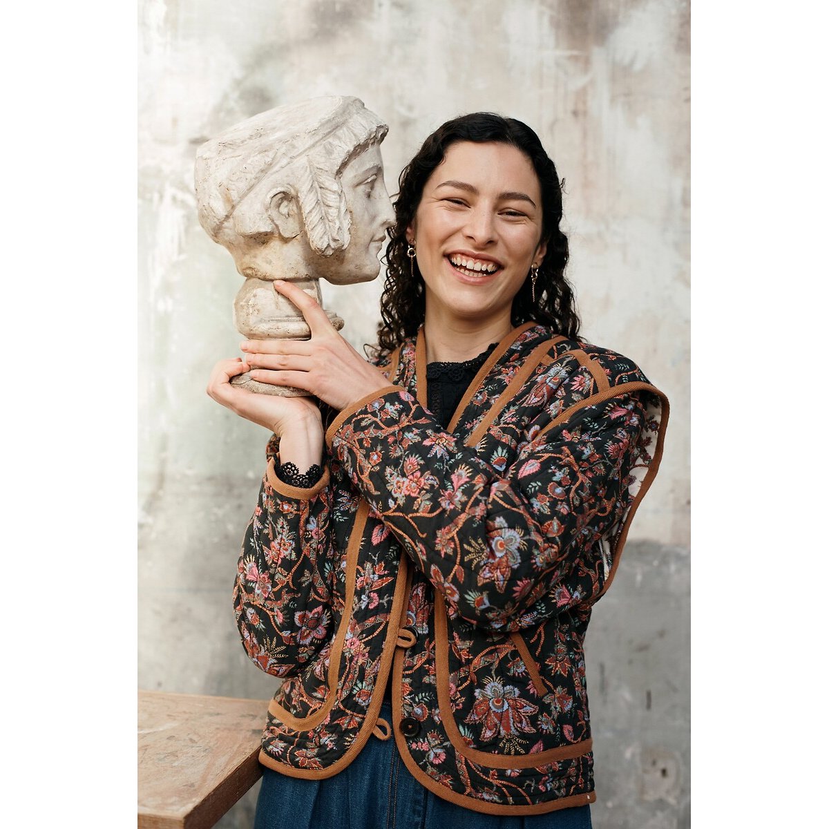 Short Fitted Jacket 90005017, LOUISE MISHA