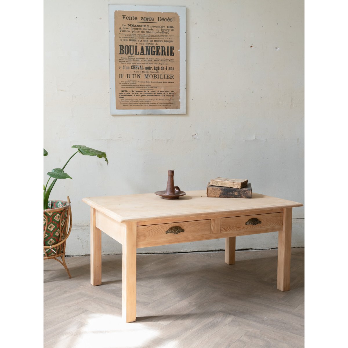 Table basse en bois Léonie N°1136 - Bon état bois clair, DEBONGOUT