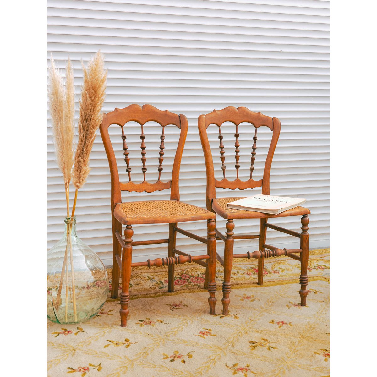 Lot de 4 chaises en bois et cannage Claude N°1559 - Bon état bois clair, DEBONGOUT