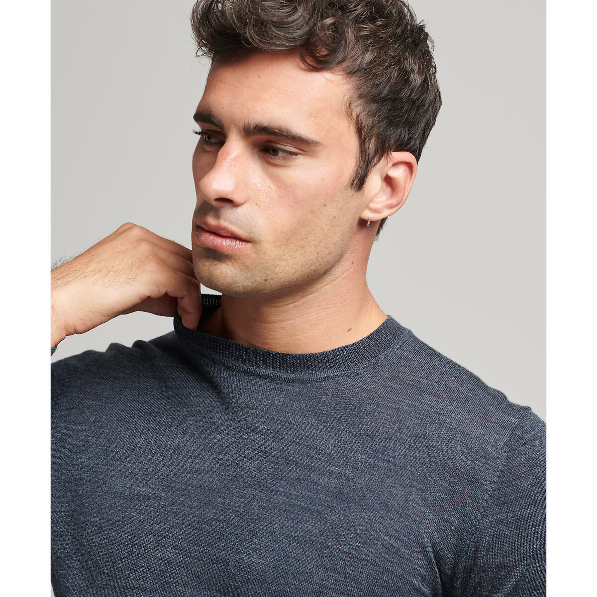 Pull col rond en laine mérinos Studios bleu marine, SUPERDRY