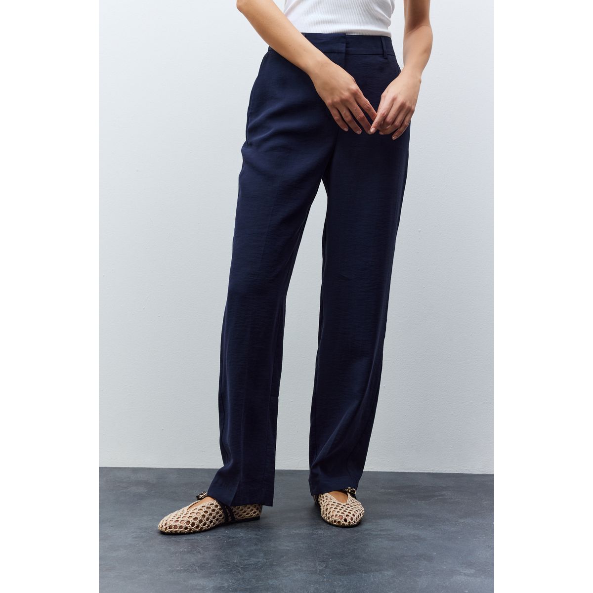 Pantalon droit en modal avec élastique au dos bleu marine, NEXT