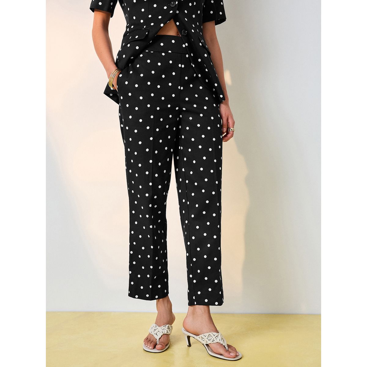 Pantalon slim court noir/blanc à pois, NEXT